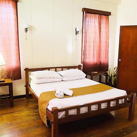 Casa Don Julian Guesthouse Bais Buitenkant foto