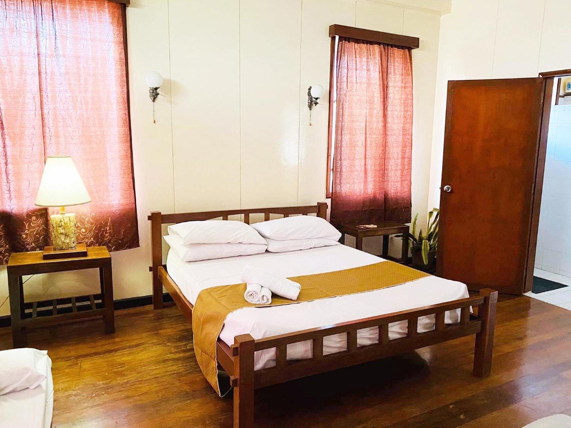 Casa Don Julian Guesthouse Bais Buitenkant foto