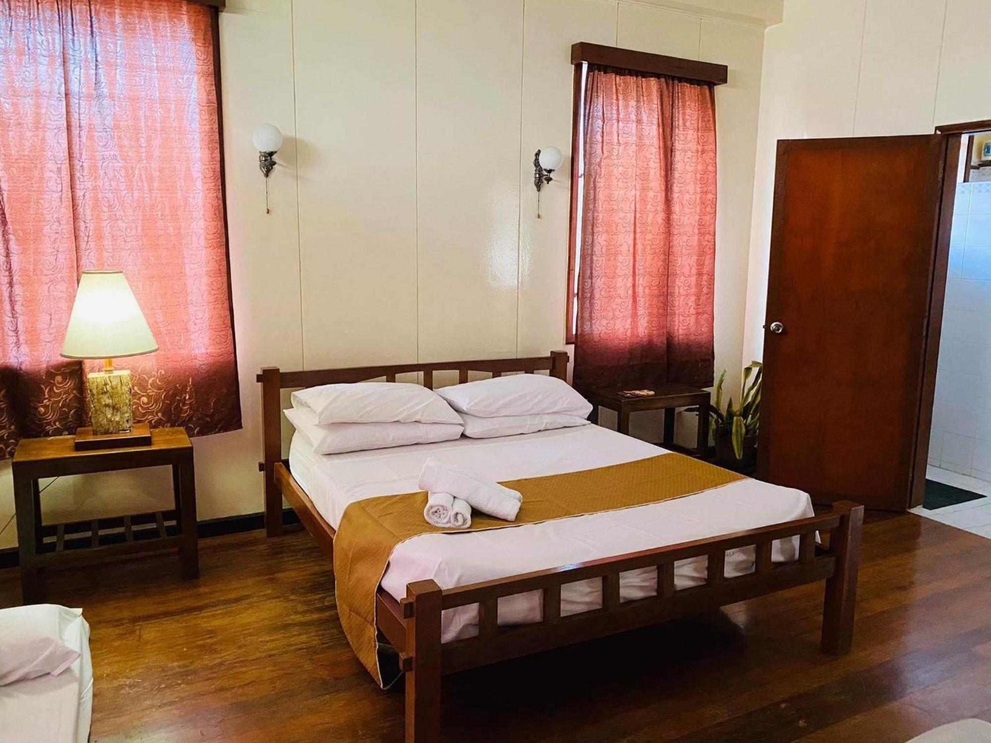 Casa Don Julian Guesthouse Bais Buitenkant foto